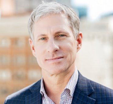 Portrait of Ripple co-founder and chairman Chris Larsen.